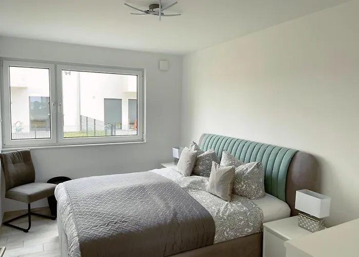 Apartament Exklusives Mit Blick Auf Den Grossraeschen